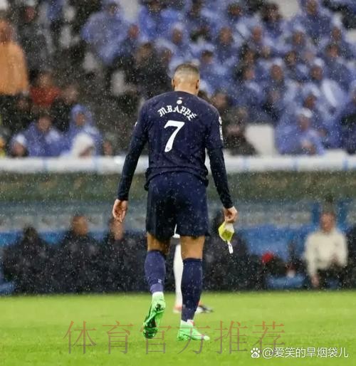 罗腾批判姆巴佩：他认为自己凌驾于一切之上